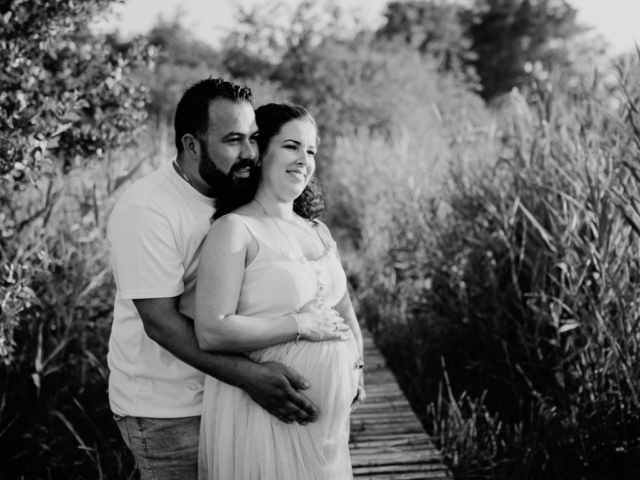 Séance photo grossesse-D2 séance photo grossesse nature studio shooting